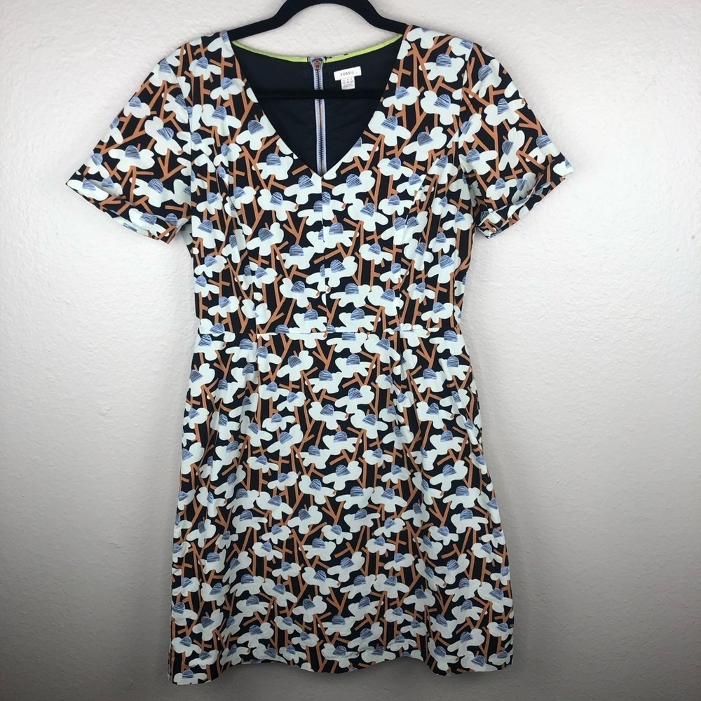 Fossil Fitted Short Sleeve Floral Mini Dress